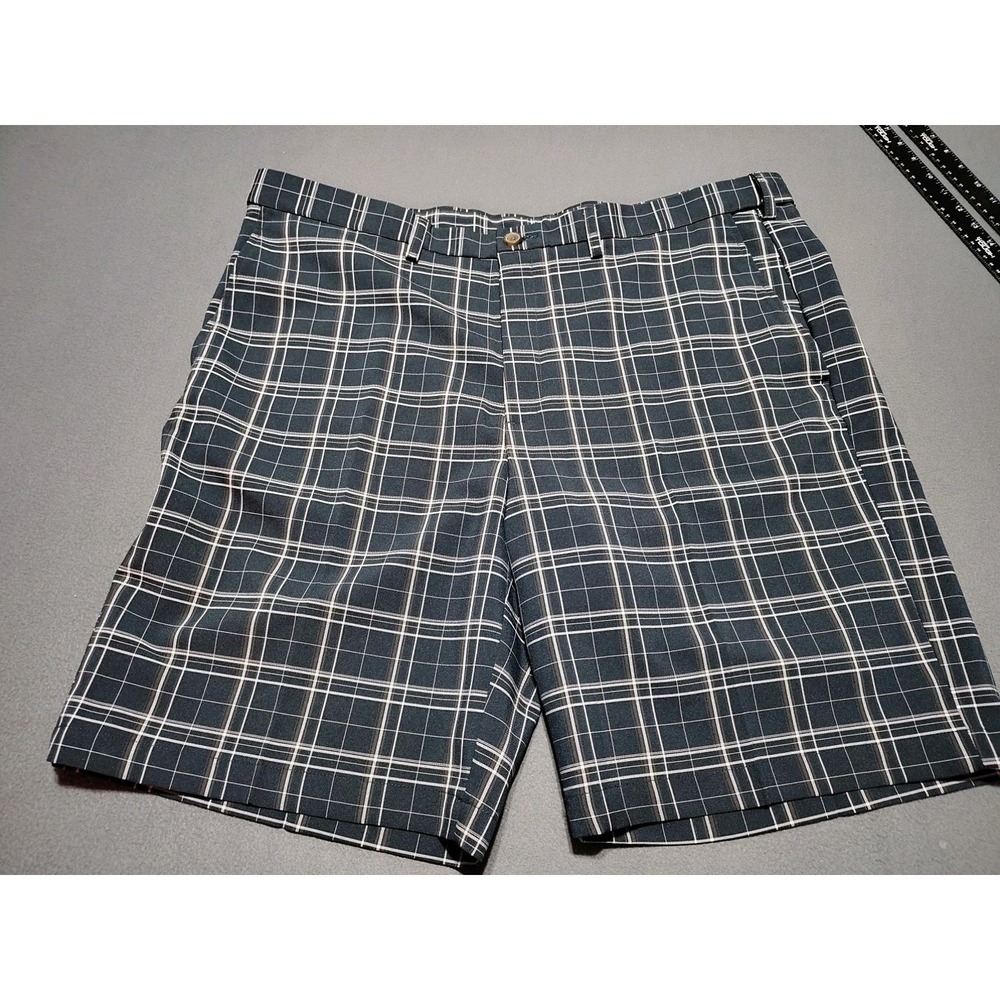 Haggar Golf Shorts Men 42/9.5 Black Plaid Flex Waist Chino Lightweight Activity